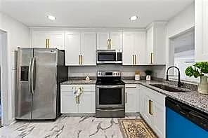 404 Eisenhower CIR, PORTSMOUTH VA 23701 thumb 9
