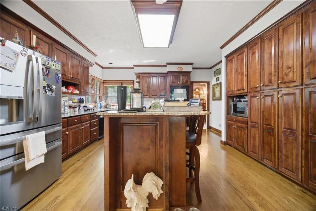 709 Forest Mills RD, CHESAPEAKE VA 23322 thumb 6