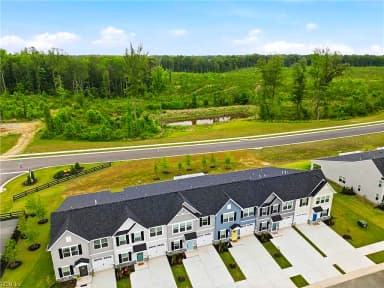 7273 Peyton Randolph LN, NEW KENT VA 23124 thumb 3