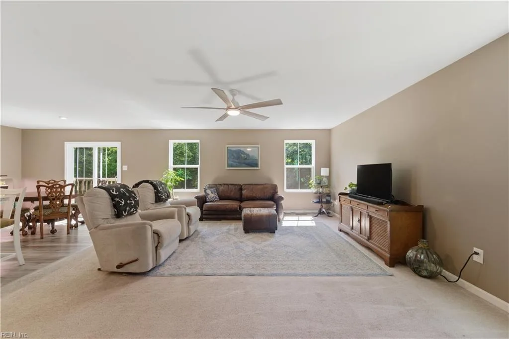 206 Normandy CRES, WILLIAMSBURG VA 23185 thumb 7