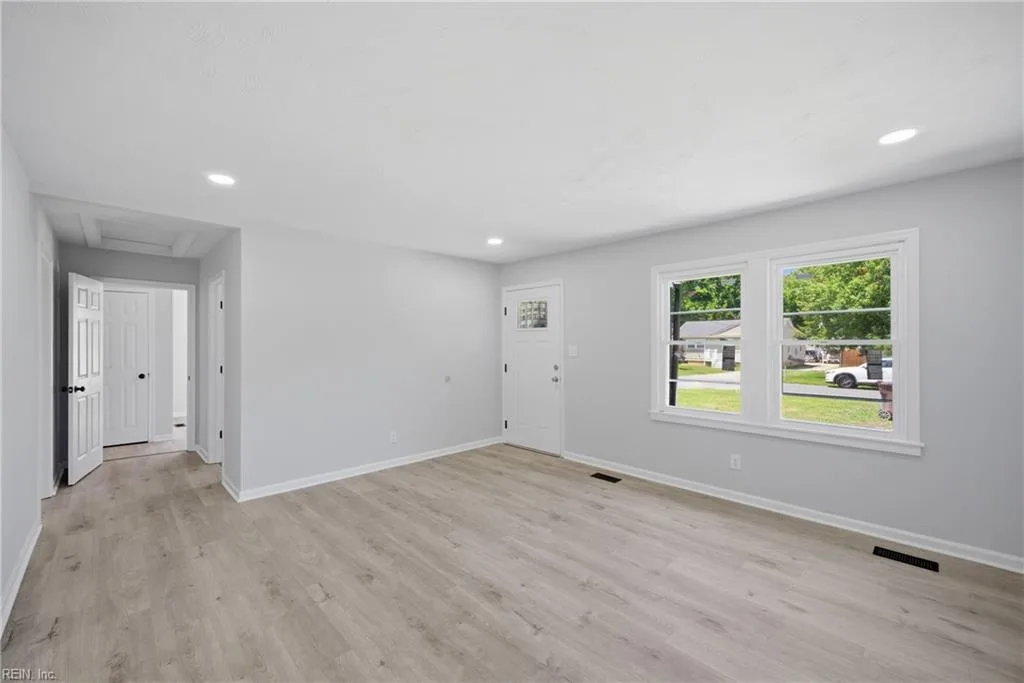 2241 Tennessee DR, CHESAPEAKE VA 23323 thumb 10