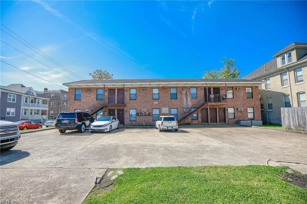 201 W 34th ST #7, NORFOLK VA 23504 thumb 10