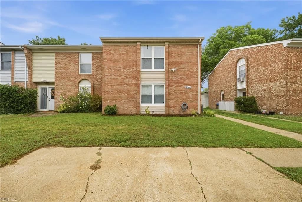 5340 Commons CT, VIRGINIA BEACH VA 23462 - Photo 2