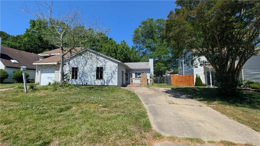 5764 Albright DR, VIRGINIA BEACH VA 23464 - Main photo