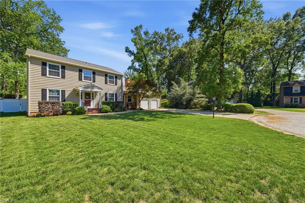21 Club TER, NEWPORT NEWS VA 23606 - Photo 3