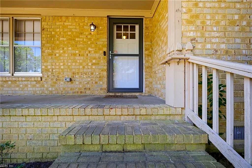1441 Bayberry PL, CHESAPEAKE VA 23320 - Photo 2