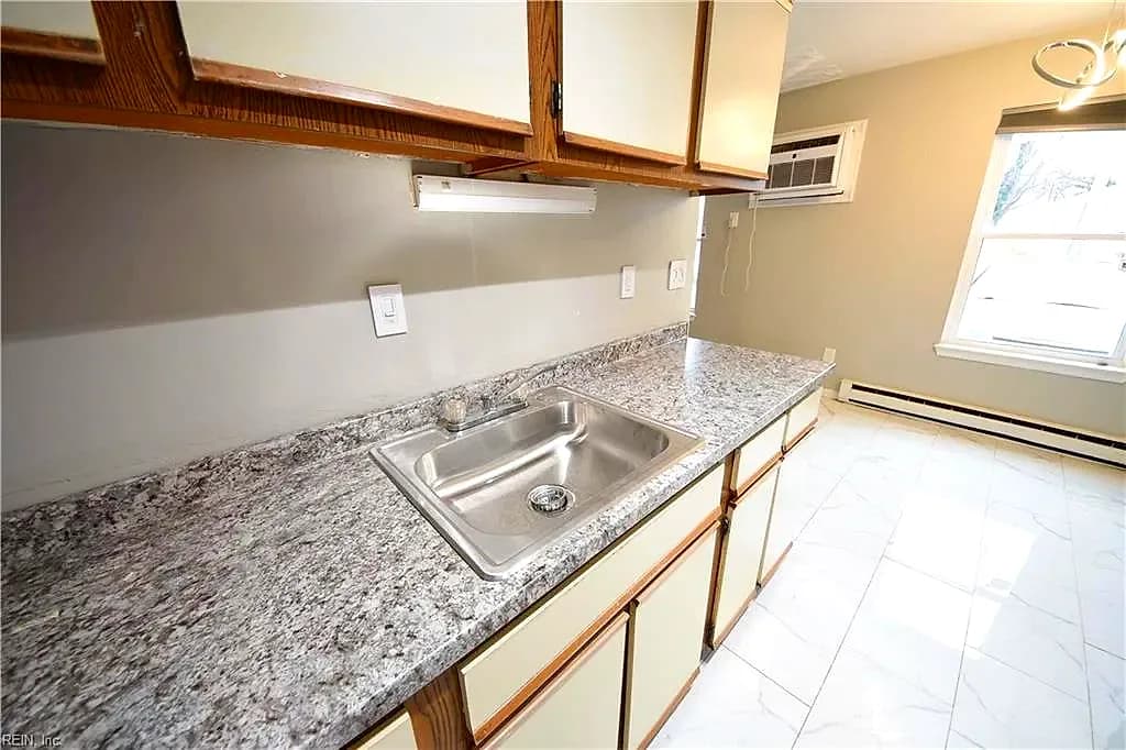 405 Clifton ST #A, NORFOLK VA 23523 thumb 12