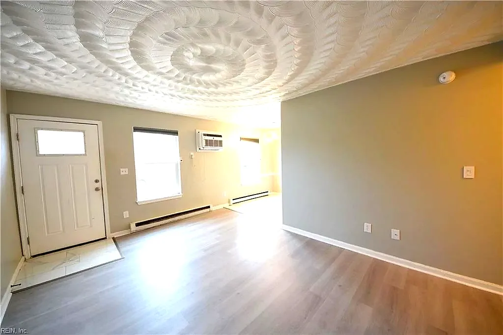 405 Clifton ST #A, NORFOLK VA 23523 thumb 7