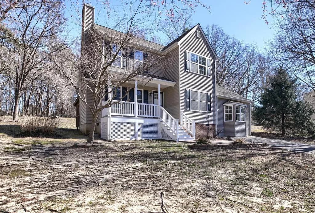 5475 Crany Creek DR, GLOUCESTER VA 23061 - Main photo