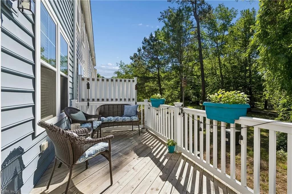 1504 Prosperity CT, WILLIAMSBURG VA 23185 - Photo 4