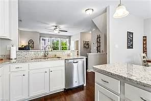 1504 Prosperity CT, WILLIAMSBURG VA 23185 - Photo 5