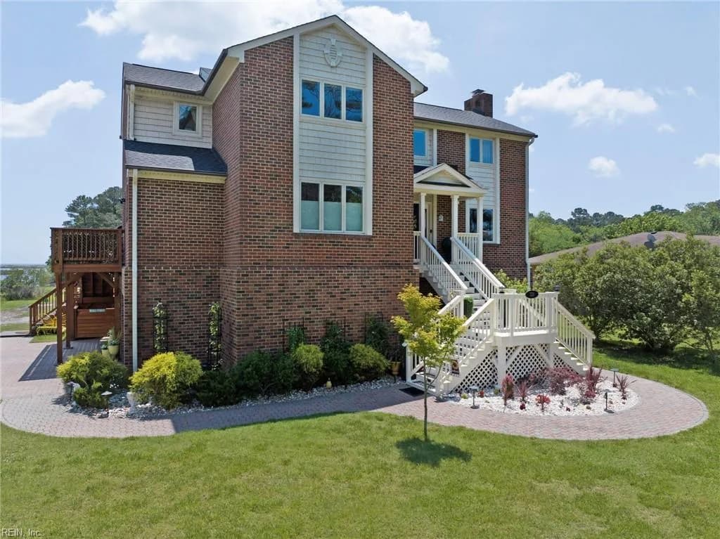 320 Bay Tree Beach RD, SEAFORD VA 23696 - Main photo