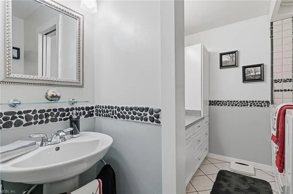 320 Bay Tree Beach RD, SEAFORD VA 23696 thumb 10