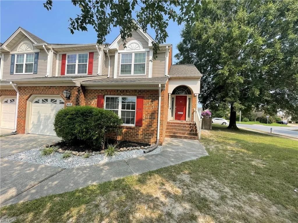 600 Windmill PT, CHESAPEAKE VA 23322 - Photo 2