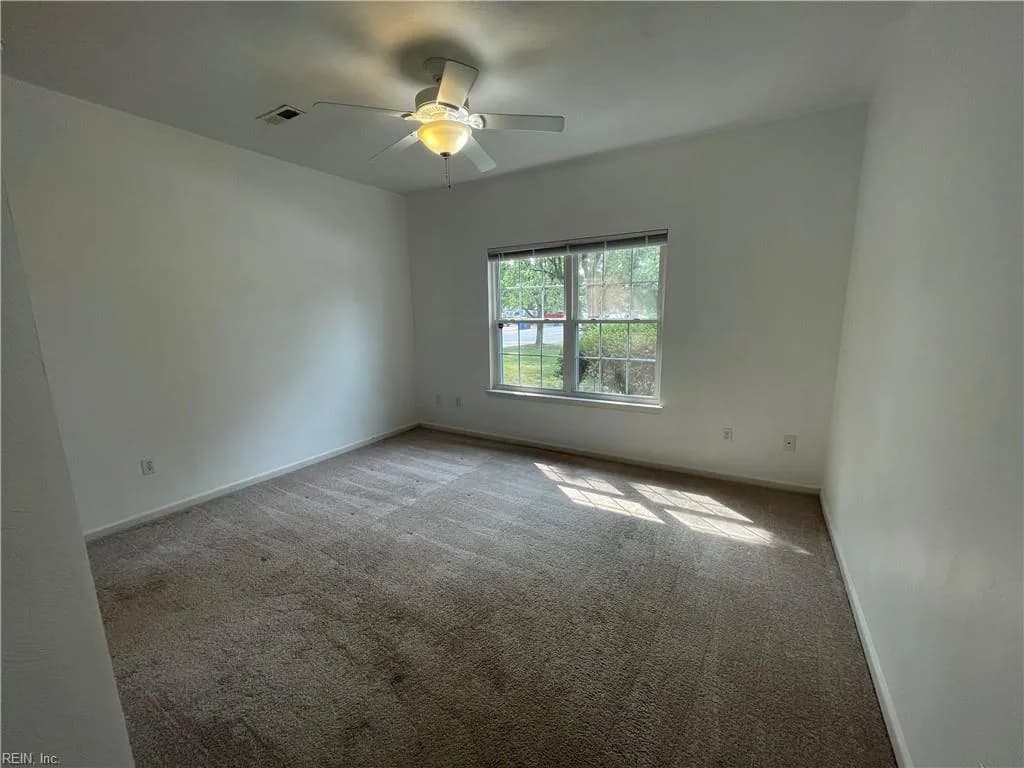 600 Windmill PT, CHESAPEAKE VA 23322 thumb 8