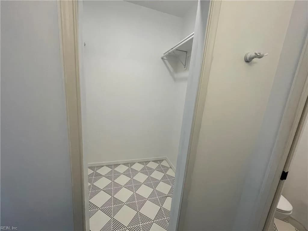 600 Windmill PT, CHESAPEAKE VA 23322 thumb 10