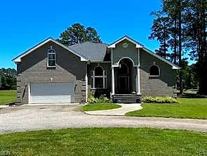 558 Seaford LN, MATHEWS VA 23109 - Main photo