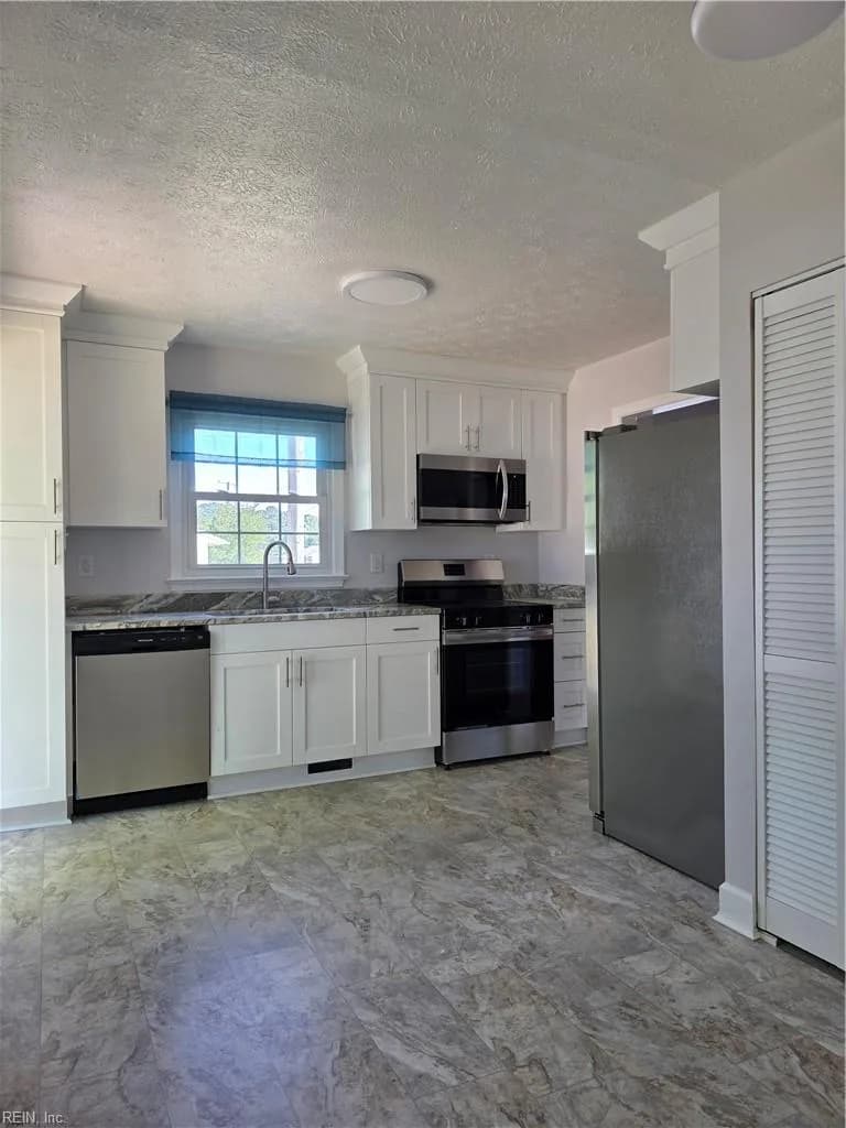 22 Gumwood DR, HAMPTON VA 23666 thumb 7
