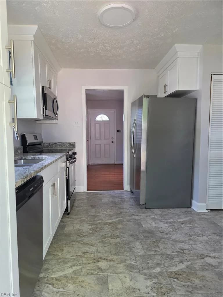 22 Gumwood DR, HAMPTON VA 23666 thumb 8