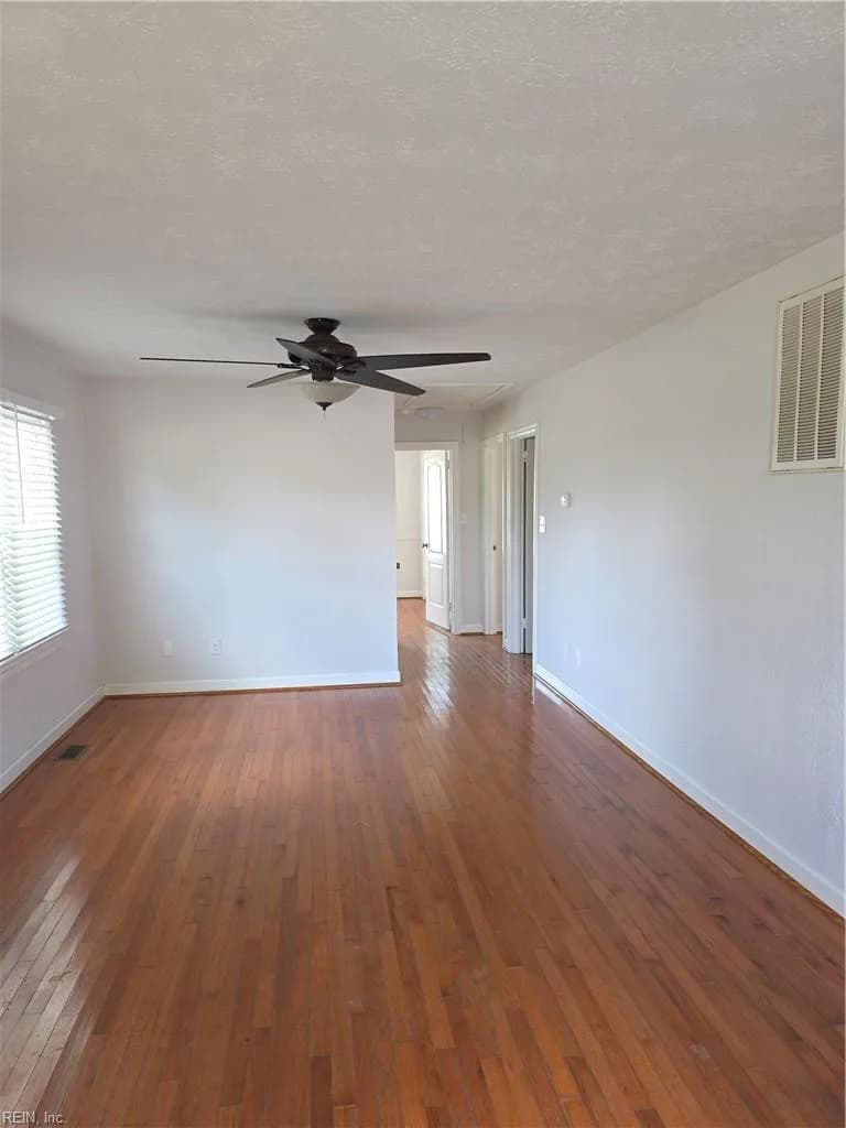 22 Gumwood DR, HAMPTON VA 23666 thumb 9