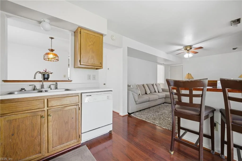 204 Springdale WAY, HAMPTON VA 23666 thumb 11