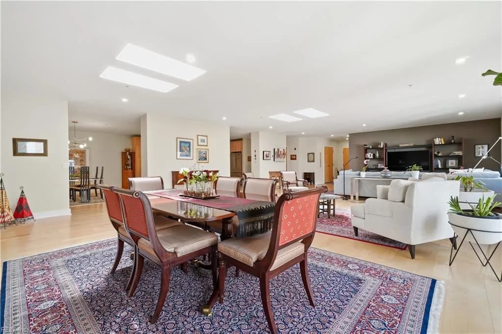 220 W Brambleton AVE #202, NORFOLK VA 23510 thumb 12