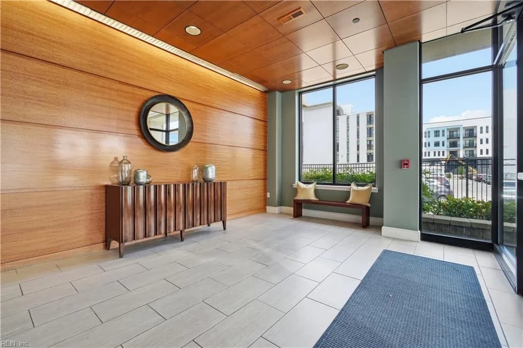 220 W Brambleton AVE #202, NORFOLK VA 23510 - Photo 3