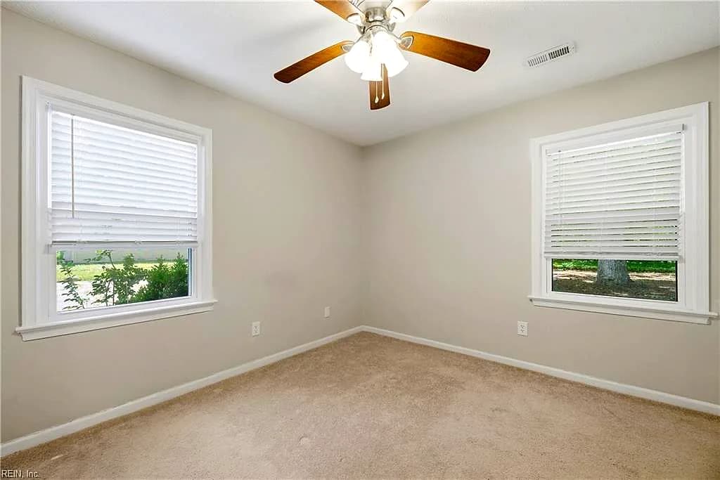 249 Batson DR, NEWPORT NEWS VA 23602 thumb 12