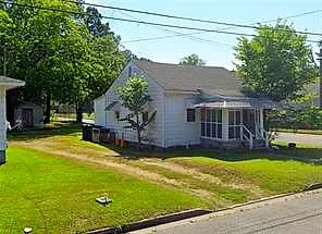 311 Hogart ST, FRANKLIN VA 23851 - Main photo