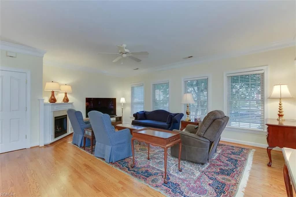 4609 Town Creek DR, WILLIAMSBURG VA 23188 - Photo 4
