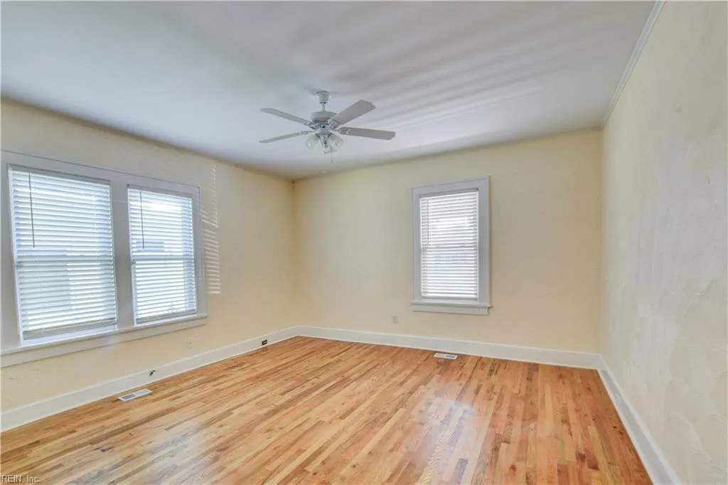 2015 N Mallory ST, HAMPTON VA 23664 thumb 12