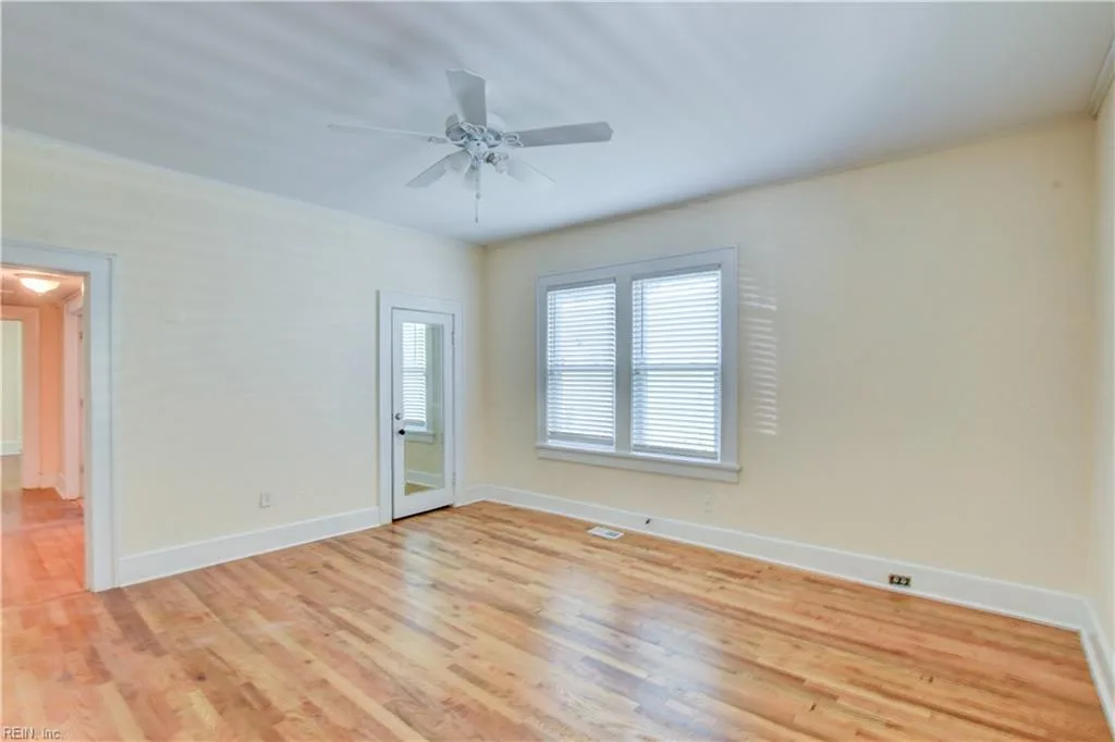 2015 N Mallory ST, HAMPTON VA 23664 thumb 6