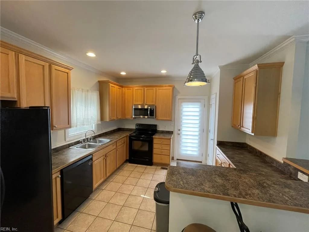 1029 E Balview AVE, NORFOLK VA 23503 thumb 8