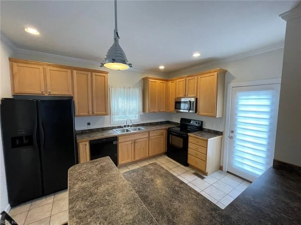 1029 E Balview AVE, NORFOLK VA 23503 thumb 9