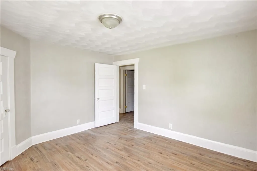 1135 Jackson AVE #1, CHESAPEAKE VA 23324 - Photo 3