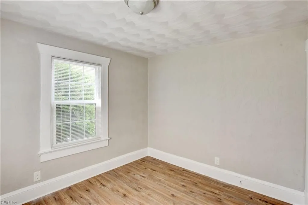 1135 Jackson AVE #1, CHESAPEAKE VA 23324 - Photo 4