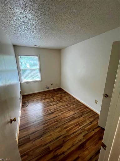 18 Cooper DR, PORTSMOUTH VA 23702 thumb 12