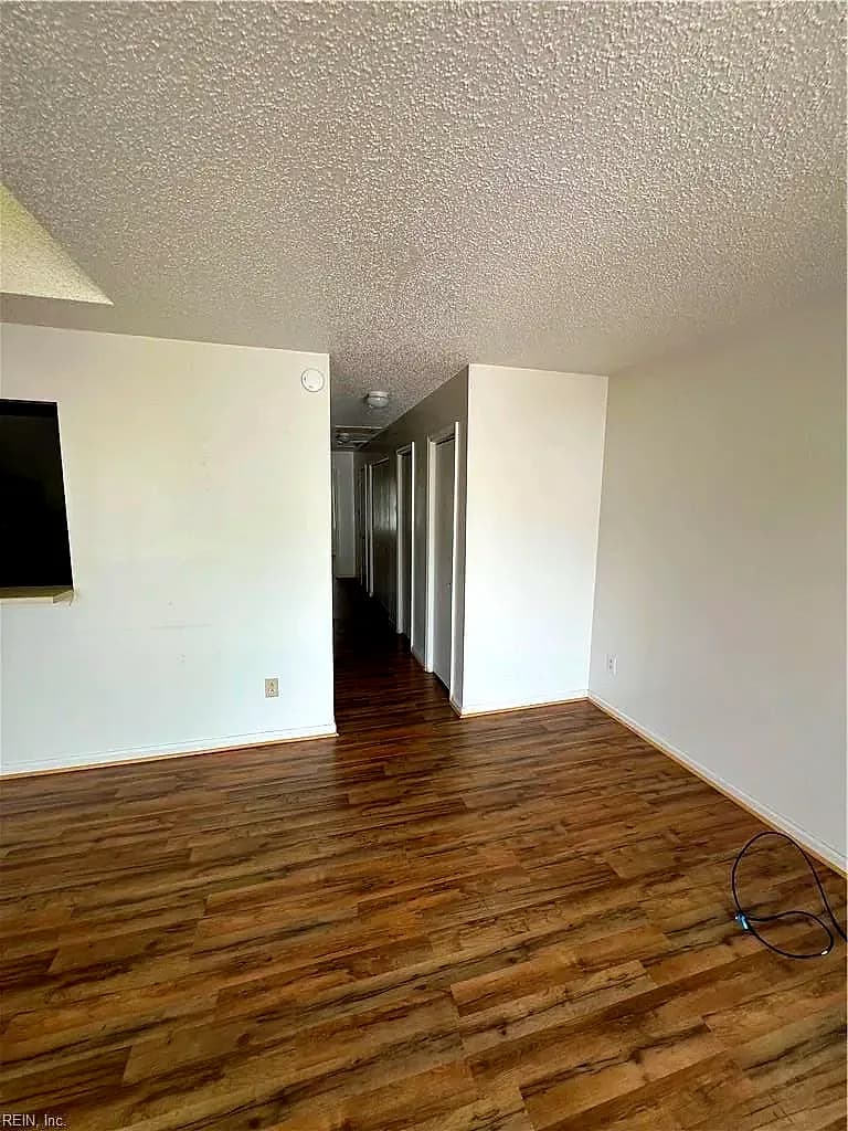 18 Cooper DR, PORTSMOUTH VA 23702 thumb 6