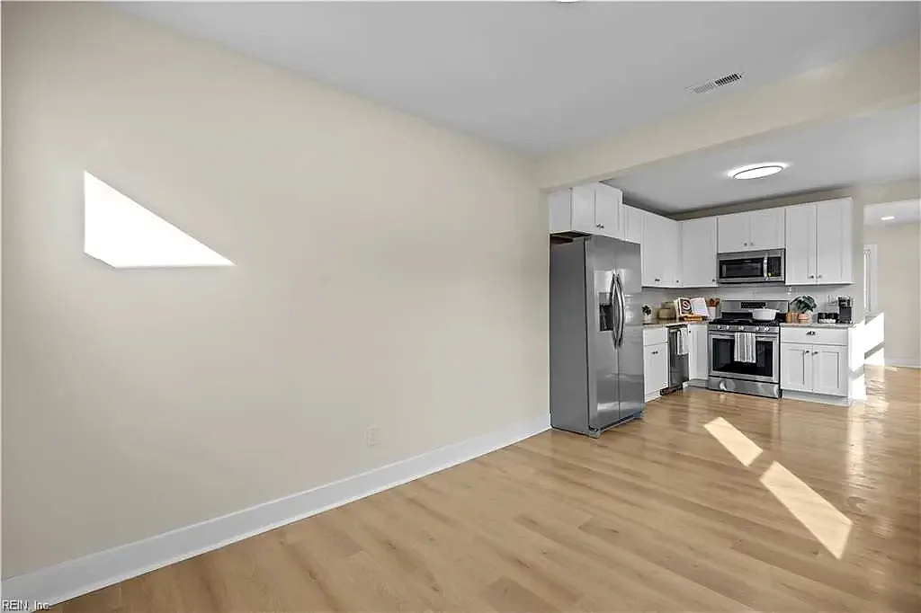 9426 Atwood AVE, NORFOLK VA 23503 thumb 6