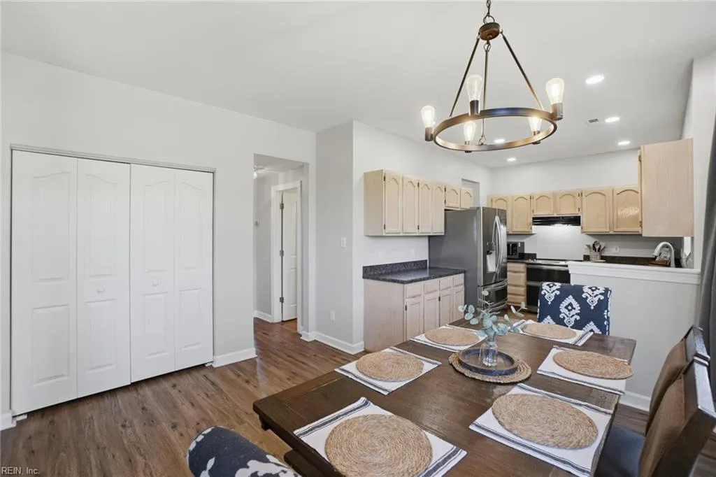 904 Cantor ST, CHESAPEAKE VA 23322 thumb 6