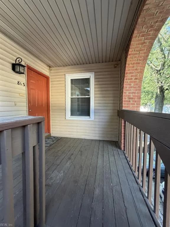 813 Gas Light LN, VIRGINIA BEACH VA 23462 - Photo 3