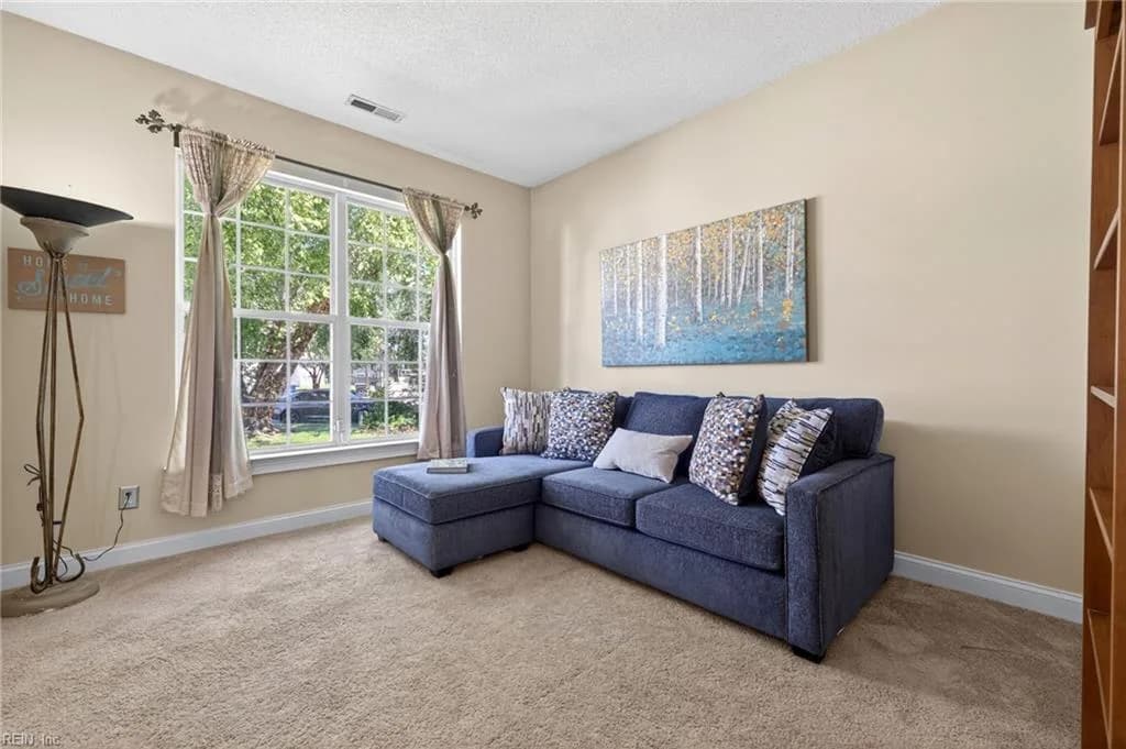 4029 Long Point BLVD, PORTSMOUTH VA 23703 thumb 6