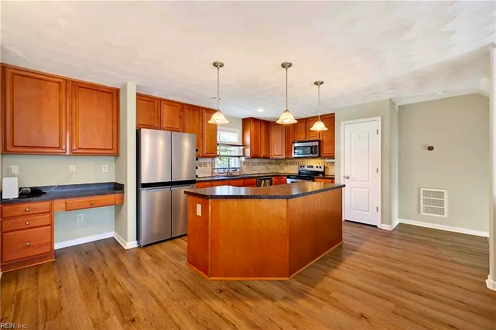 5529 Taylors Walke LN, VIRGINIABEACH VA 23462 - Photo 5