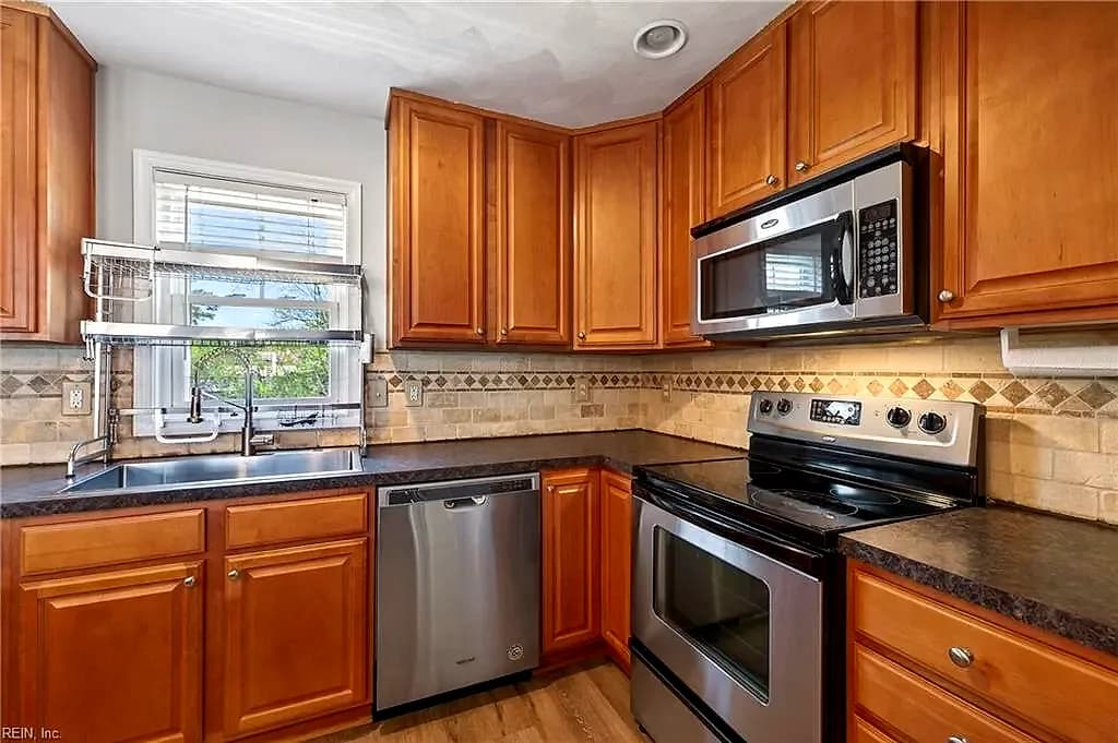 5529 Taylors Walke LN, VIRGINIABEACH VA 23462 thumb 6