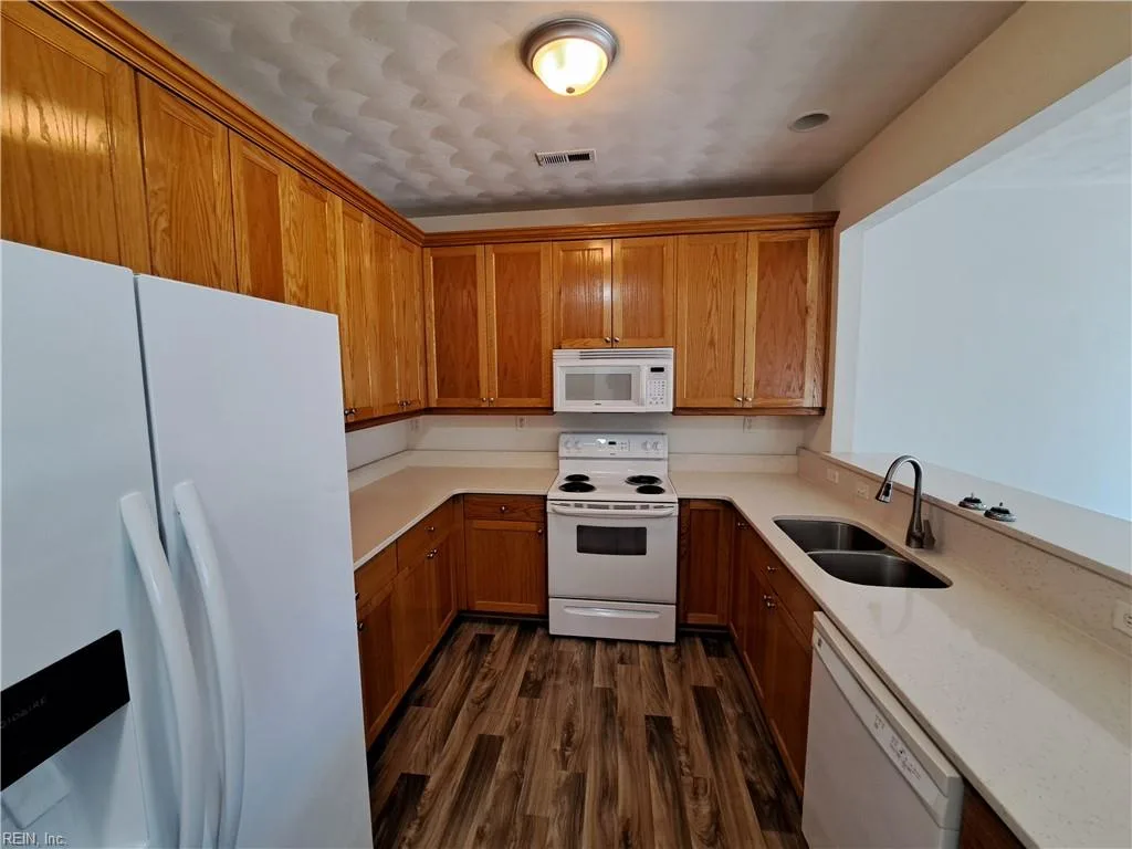 2223 Potters RD, VIRGINIA BEACH VA 23454 thumb 6
