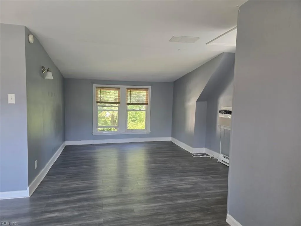 504 Homestead AVE #2, HAMPTON VA 23661 - Photo 4