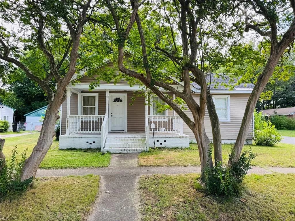 2417 Lansing AVE, PORTSMOUTH VA 23704 - Main photo