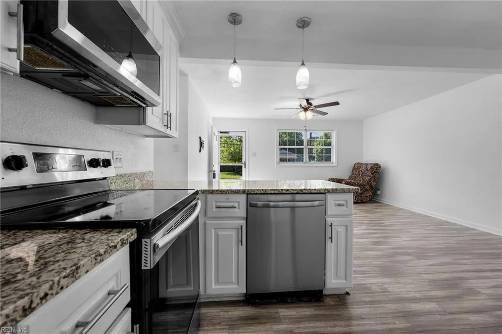 107 Beazley DR, PORTSMOUTH VA 23701 thumb 8