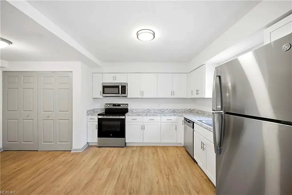 1006 Bowe PL, NORFOLK VA 23504 thumb 12