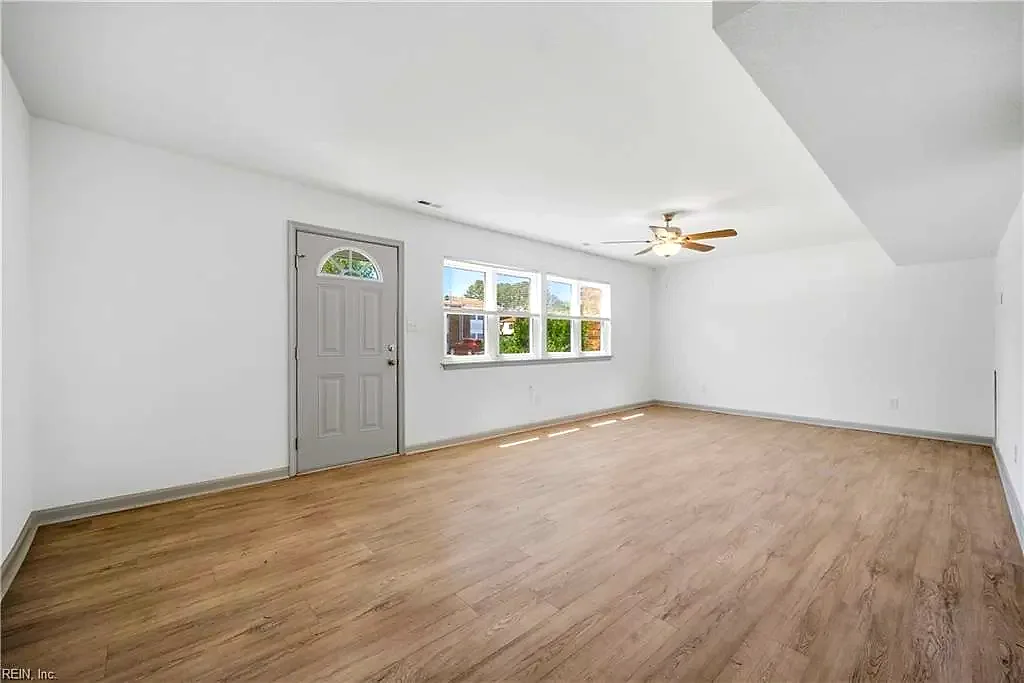 1006 Bowe PL, NORFOLK VA 23504 thumb 7
